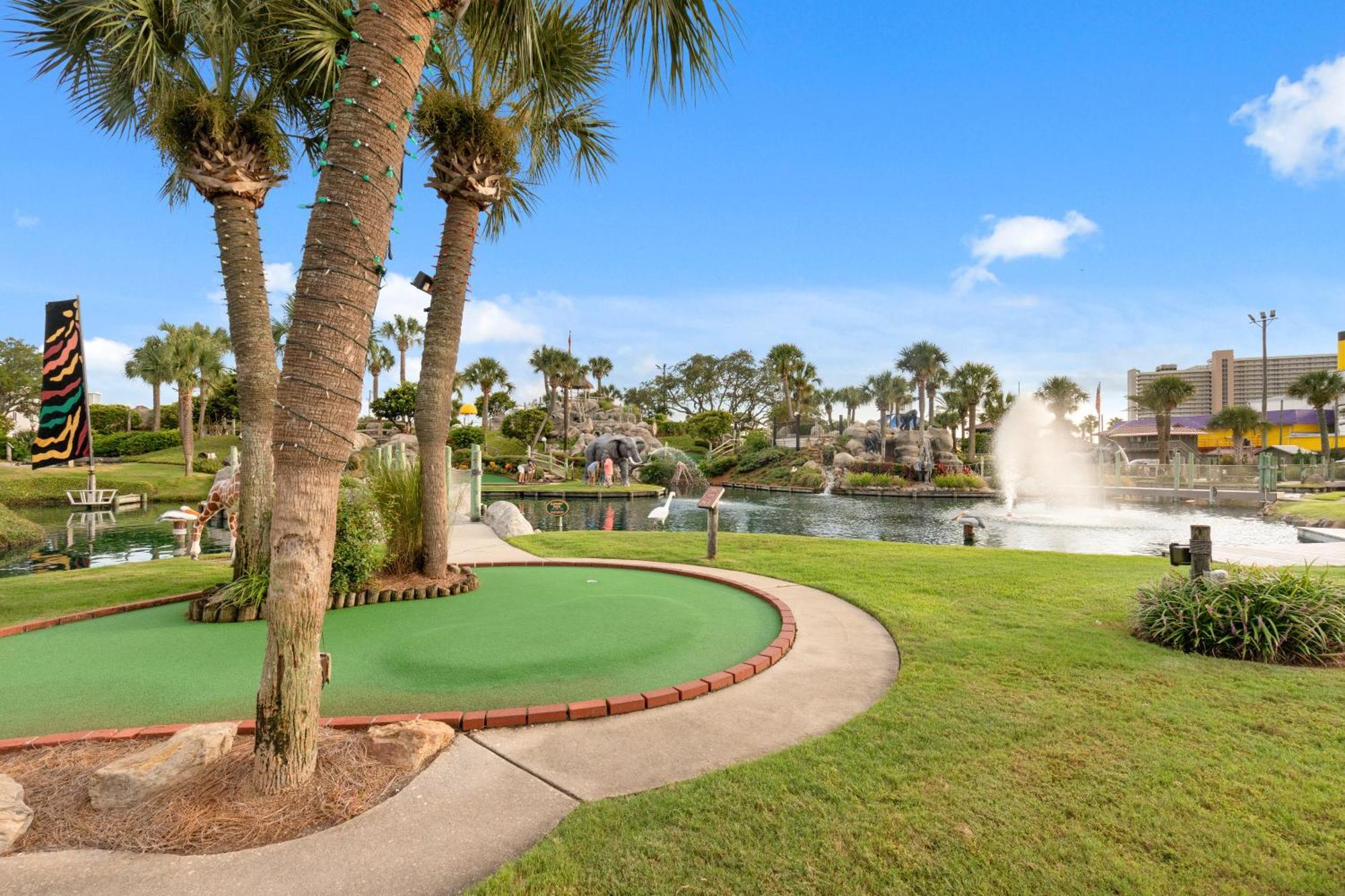 Luxury Gulf Front Property! Directly On The Beach! Sleeps 15! Panama City Beach Eksteriør bilde