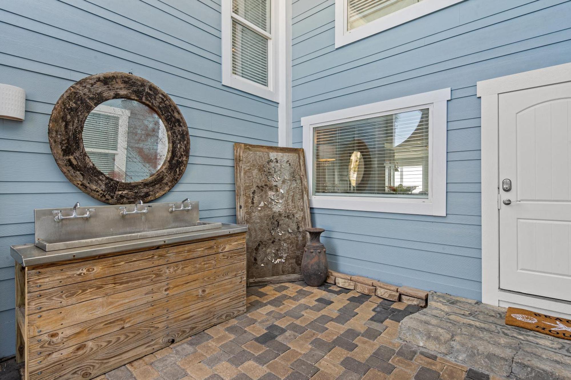 Luxury Gulf Front Property! Directly On The Beach! Sleeps 15! Panama City Beach Eksteriør bilde