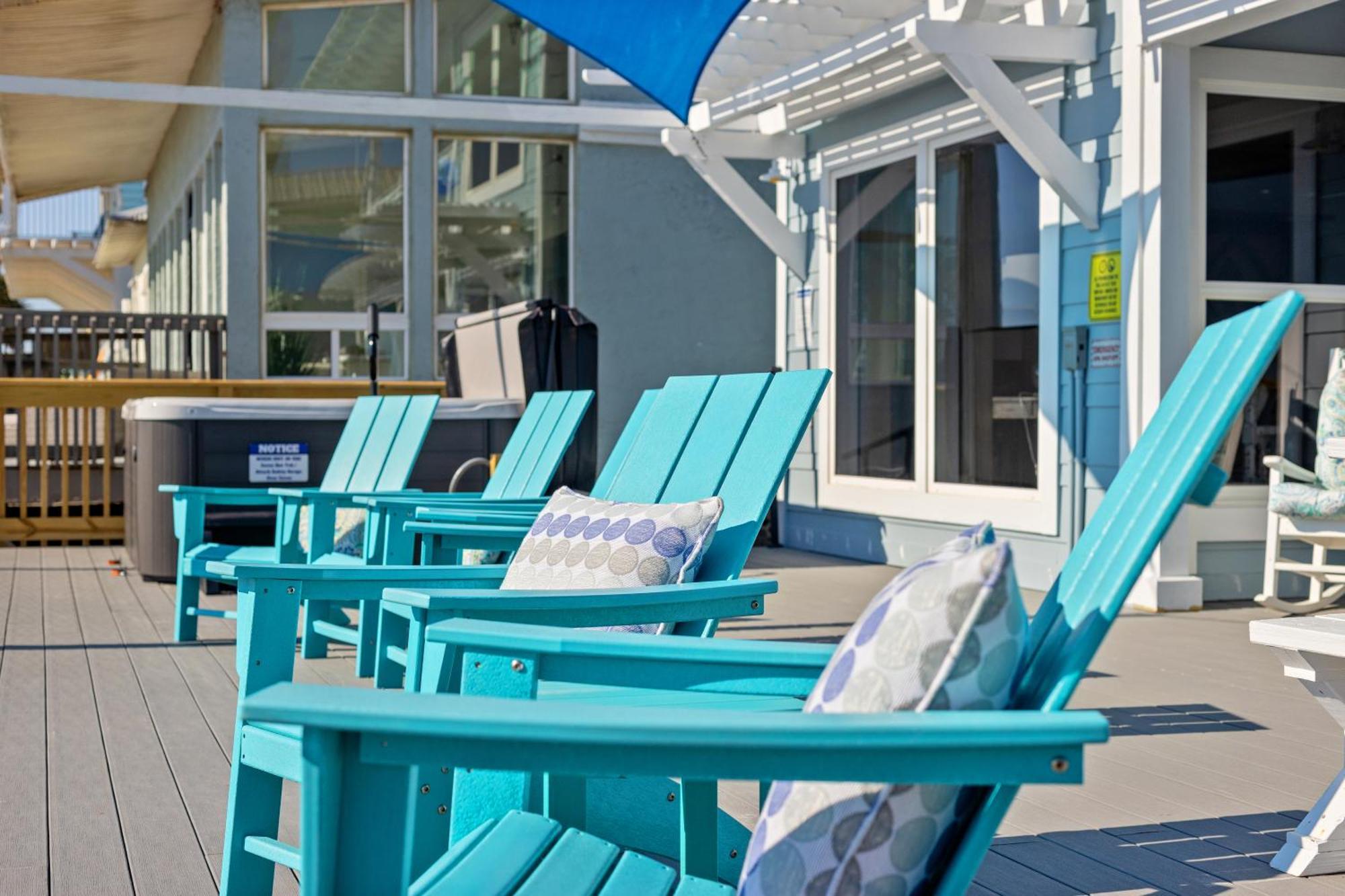 Luxury Gulf Front Property! Directly On The Beach! Sleeps 15! Panama City Beach Eksteriør bilde